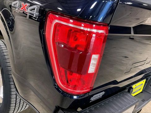 Certified 2022 Ford F150 XLT w/ Equipment Group 302A High image 27