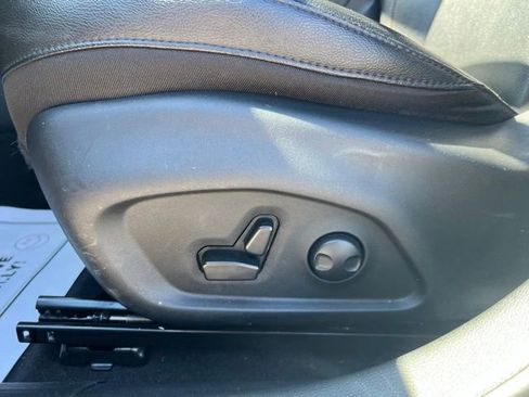 Used 2024 Jeep Compass Limited AWD/4WD image 10