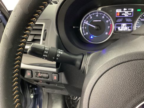 Used 2017 Subaru Crosstrek 2.0i Limited image 20