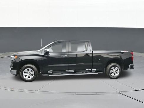 Used 2024 Chevrolet Silverado 1500 LT w/ Protection Package AWD/4WD image 9