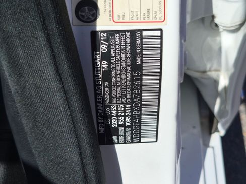 Used 2013 Mercedes-Benz C 250 Sedan image 33