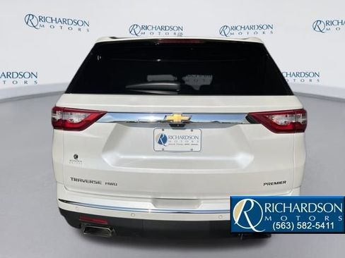 Used 2019 Chevrolet Traverse Premier image 4