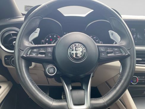 Used 2021 Alfa Romeo Stelvio Ti Sport AWD/4WD image 25