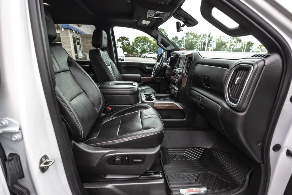 Used 2020 Chevrolet Silverado 3500 High Country w/ Z71 Off-Road Package AWD/4WD image 32