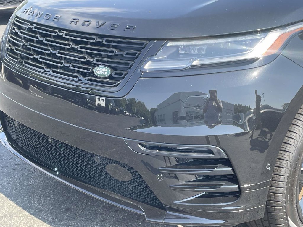 New 2026 Land Rover Range Rover Velar Dynamic SE AWD/4WD image 7