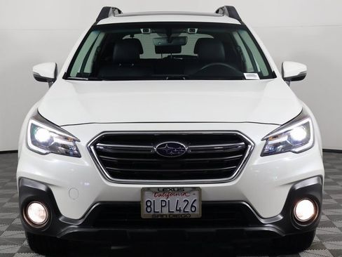 Used 2019 Subaru Outback 2.5i Limited w/ Popular Package #2 AWD/4WD image 2
