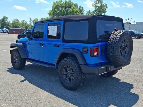 Used 2022 Jeep Wrangler Unlimited Sport AWD/4WD image 7