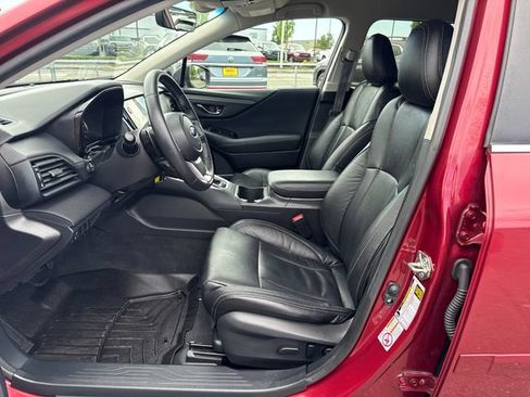Used 2020 Subaru Outback Premium AWD/4WD image 16