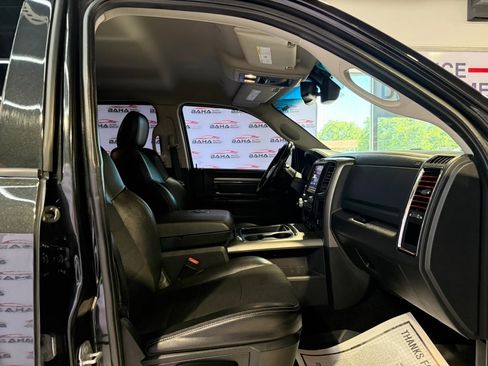 Used 2018 RAM 1500 Sport w/ Sport Premium Group AWD/4WD image 43