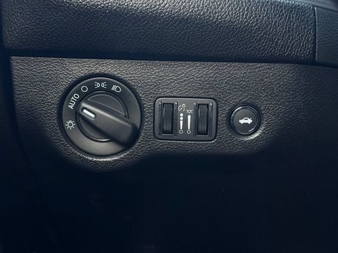Used 2023 Dodge Challenger R/T w/ Cold Weather Group RWD image 17