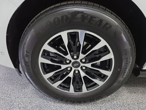 Used 2025 Ford Expedition Max Platinum AWD/4WD image 52