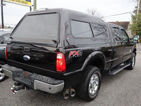 Used 2013 Ford F250 Lariat w/ Chrome Pkg image 5