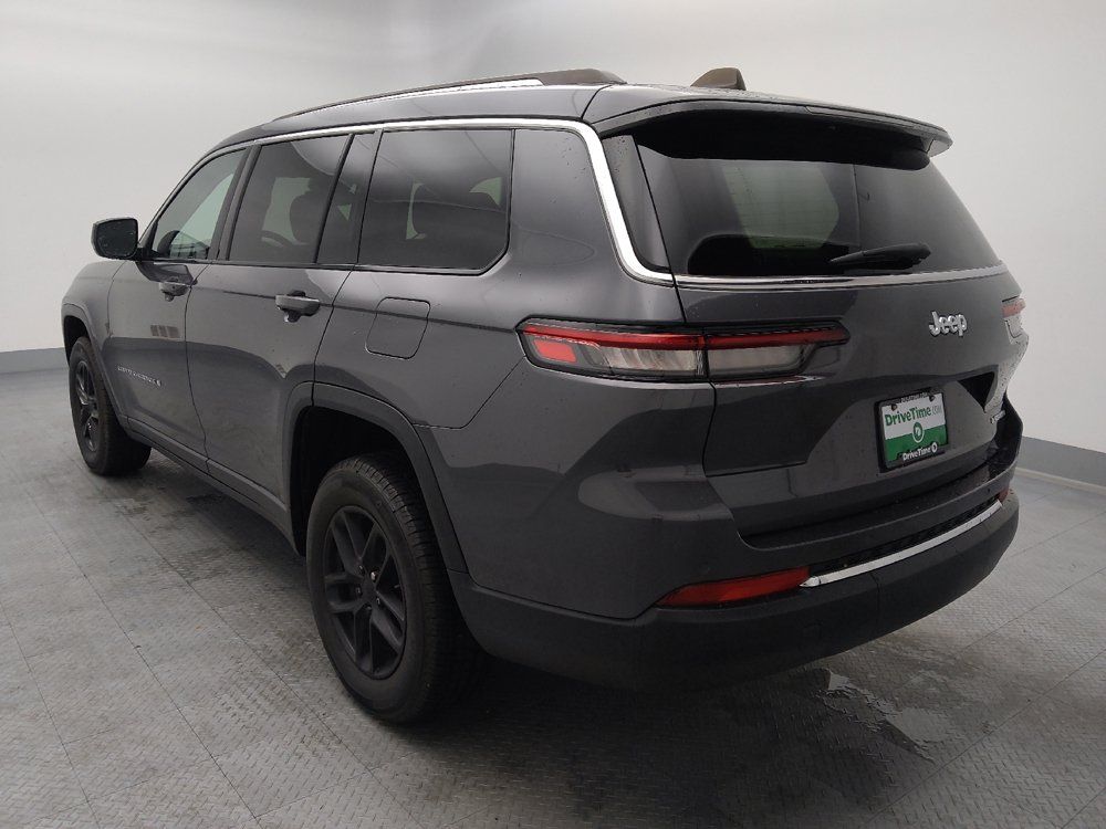 Used 2023 Jeep Grand Cherokee L Laredo RWD image 5