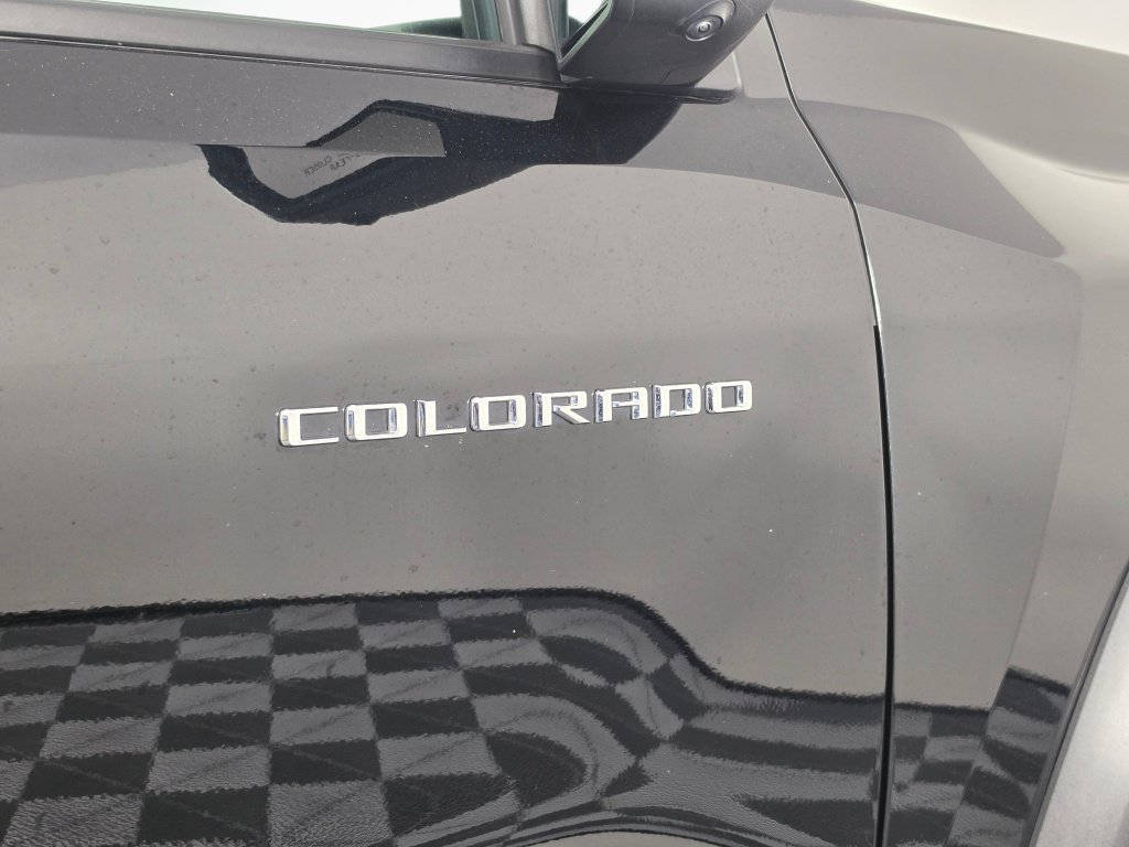 Used 2024 Chevrolet Colorado ZR2 w/ Technology Package AWD/4WD image 42
