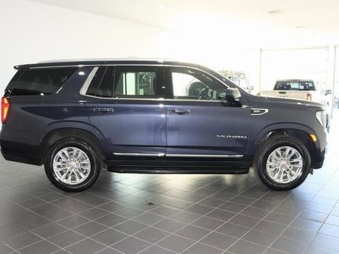 Certified 2023 GMC Yukon SLT image 6