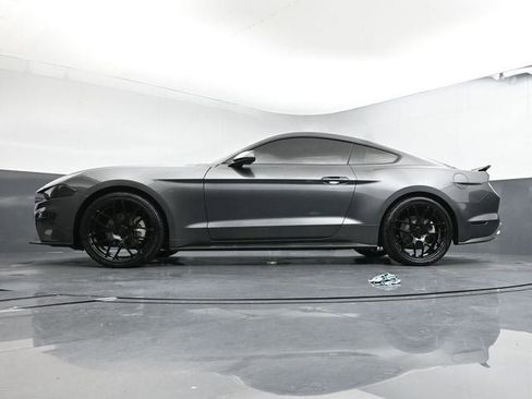 Used 2020 Ford Mustang EcoBoost image 28