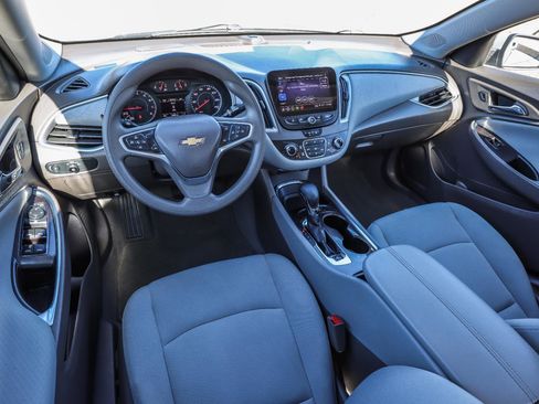 Used 2022 Chevrolet Malibu LT image 22