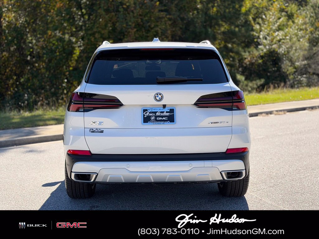 Used 2025 BMW X5 xDrive50e w/ Climate Comfort Package AWD/4WD image 6