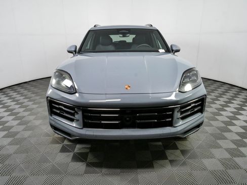 New 2026 Porsche Cayenne AWD/4WD image 37