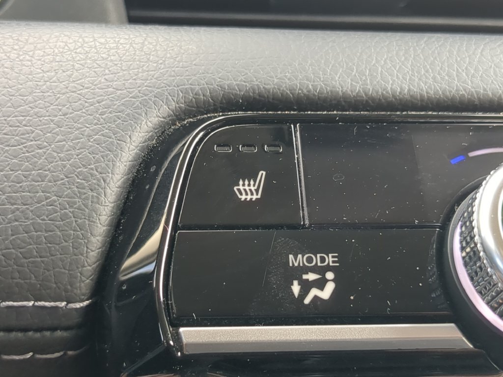 Used 2023 Honda Pilot Touring image 28