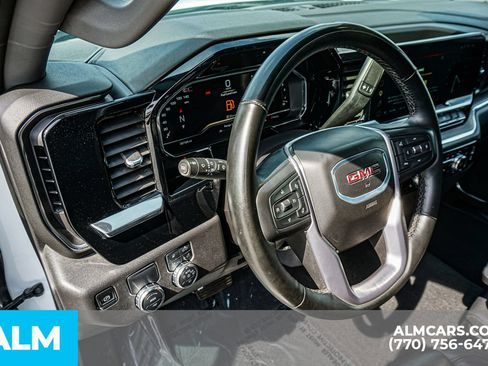 Used 2025 GMC Sierra 1500 SLT RWD image 37