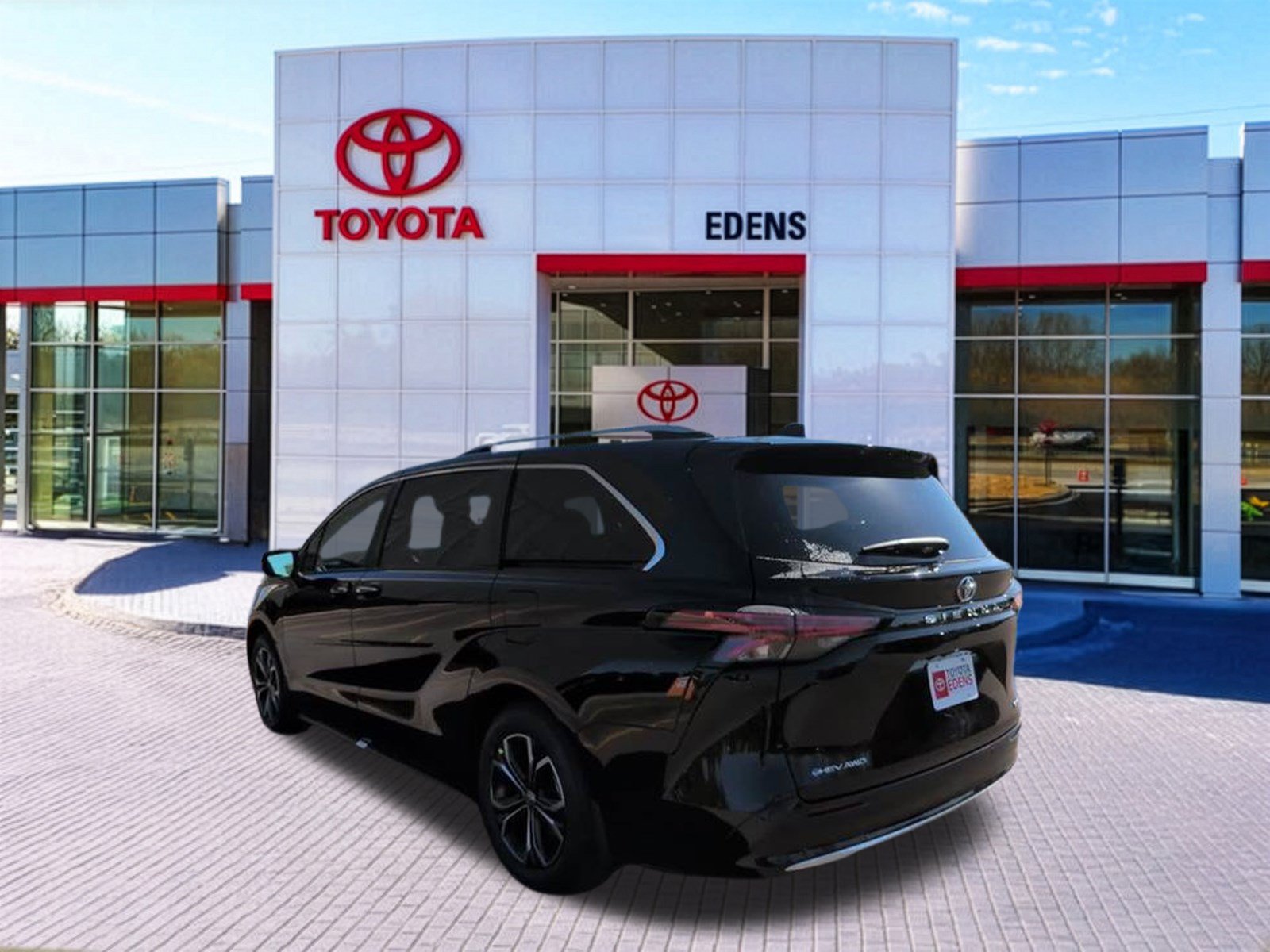 New 2026 Toyota Sienna Platinum AWD/4WD image 7