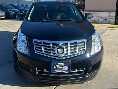 Used 2014 Cadillac SRX Luxury w/ Driver Awareness Package FWD image 3
