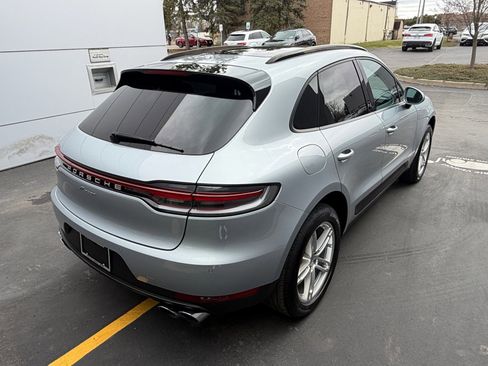 Certified 2020 Porsche Macan AWD/4WD image 40