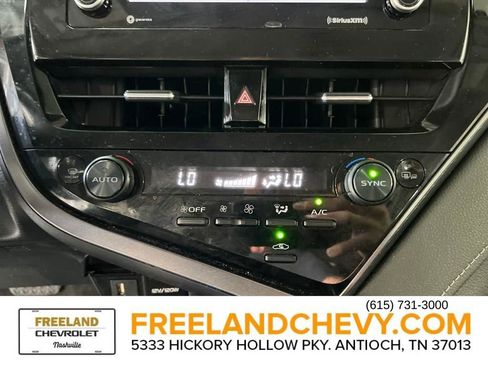 Used 2023 Toyota Camry SE image 25