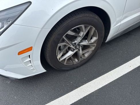 Used 2022 Hyundai Sonata SEL w/ Convenience Package FWD image 7