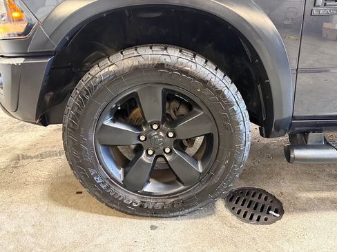 Used 2020 RAM 1500 Warlock w/ Electronics Group AWD/4WD image 31