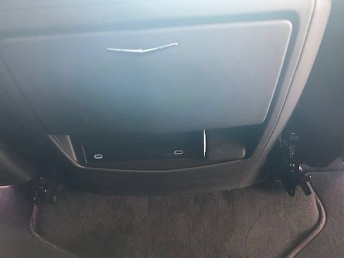 Used 2026 Cadillac Escalade 4WD image 31