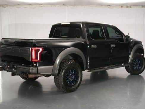 Used 2017 Ford F150 Raptor w/ Equipment Group 801A Mid AWD/4WD image 13