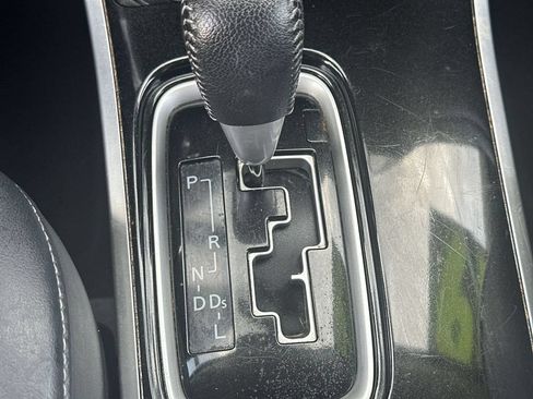 Used 2019 Mitsubishi Outlander SE FWD image 27