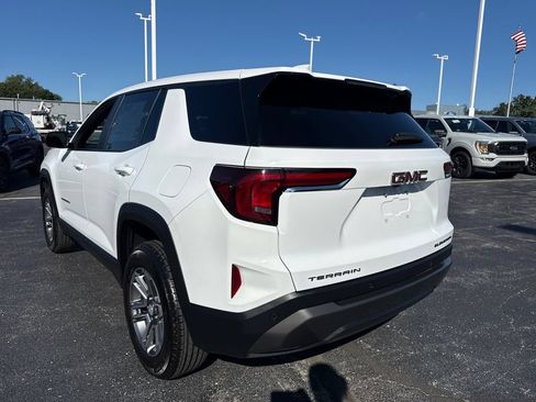 Used 2026 GMC Terrain Elevation FWD image 9