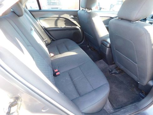 Used 2012 Ford Fusion SE FWD image 9