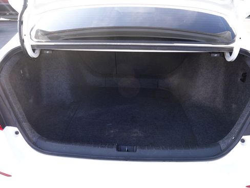 Used 2018 Honda Accord EX-L image 6