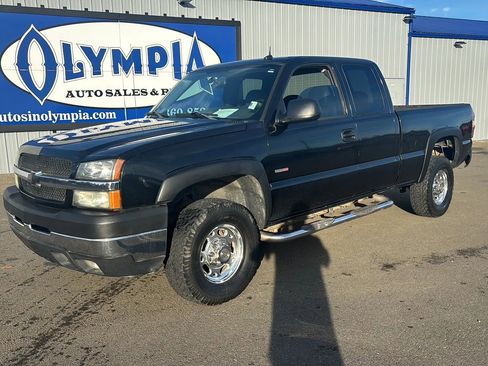 Used 2004 Chevrolet Silverado 2500 LT w/ Skid Plate Package image 1