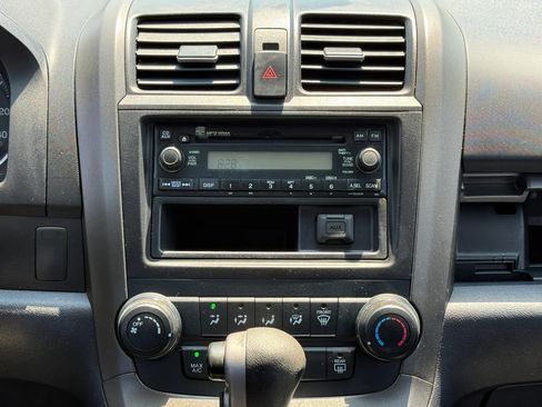 Used 2011 Honda CR-V LX image 25