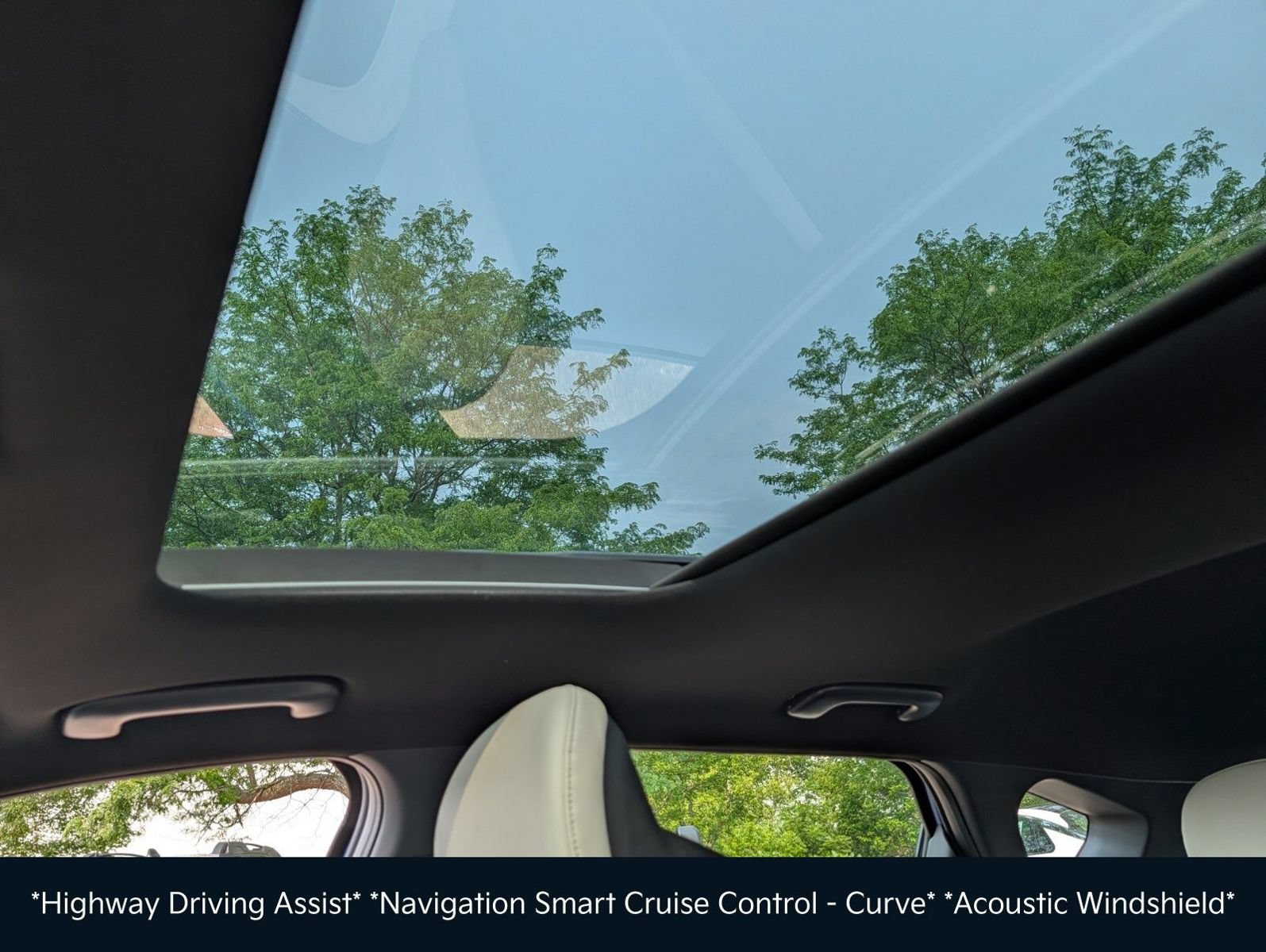 New 2026 Kia K4 GT-Line w/ GT-Line Premium Package FWD image 5