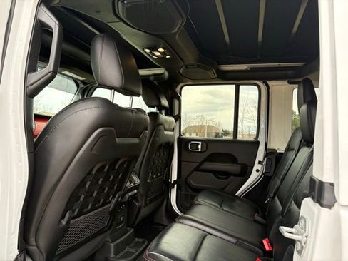 Used 2021 Jeep Wrangler Unlimited Rubicon image 23