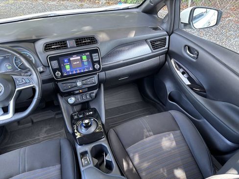 Used 2024 Nissan Leaf SV Plus FWD image 20