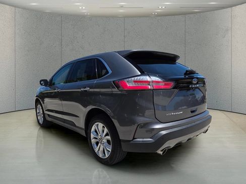 Used 2023 Ford Edge Titanium AWD/4WD image 7