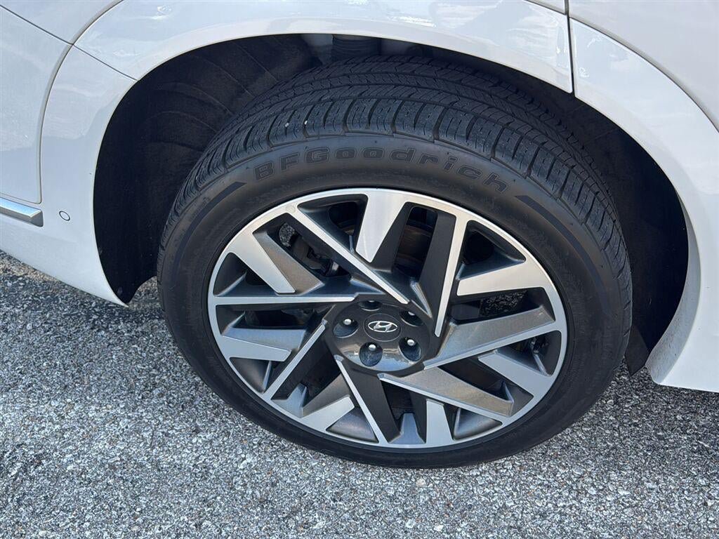 Used 2023 Hyundai Santa Fe Calligraphy FWD image 14