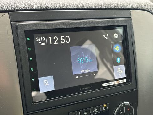 Used 2013 GMC Sierra 1500 SLE image 15