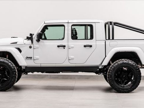 Used 2026 Jeep Gladiator Sport AWD/4WD image 21