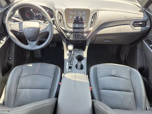 Used 2023 Chevrolet Equinox Premier FWD image 12