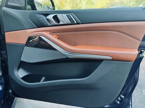 New 2026 BMW X7 xDrive40i w/ M Sport Package image 17