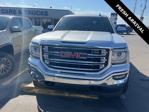 Used 2018 GMC Sierra 1500 SLT w/ SLT Premium Package image 3