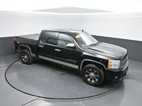 Used 2010 Chevrolet Silverado 1500 LTZ w/ Convenience Package image 35